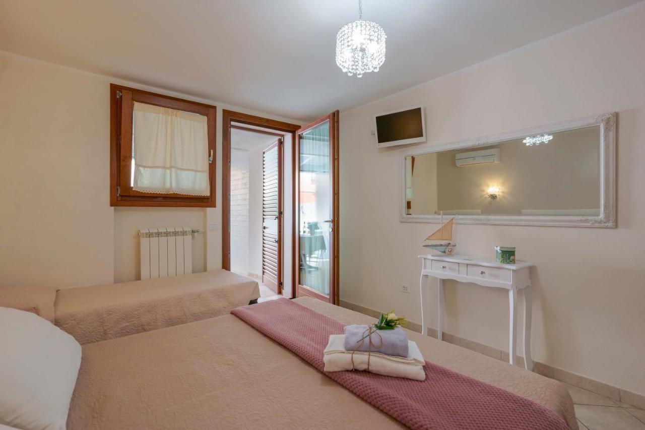 Appartamento Casa Nostra Pula Esterno foto